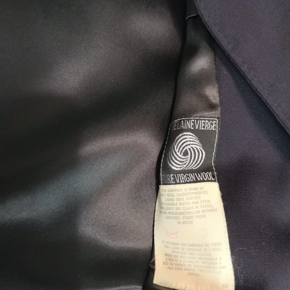 90S Vintage Aquascutum Oversized Long Sleeve Trench Coat | TheStyleMinr.com - Picture 9 of 11